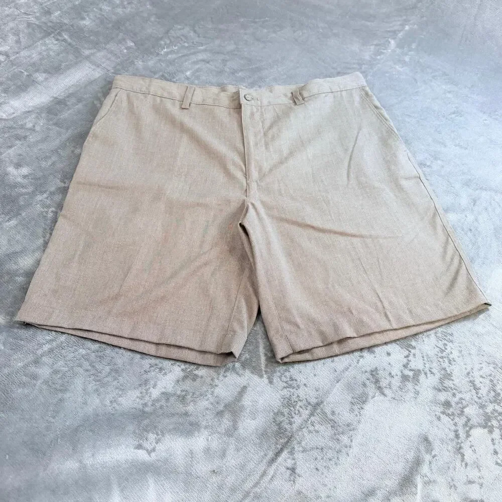 IZOD Men's Shorts Gray Plaid 9
